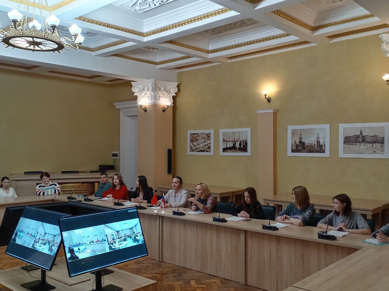 ДИАЛОГ СТУДЕНТОВ РОССИИ И КИТАЯ О ТРАДИЦИОННЫХ СЕМЕЙНЫХ ЦЕННОСТЯХ