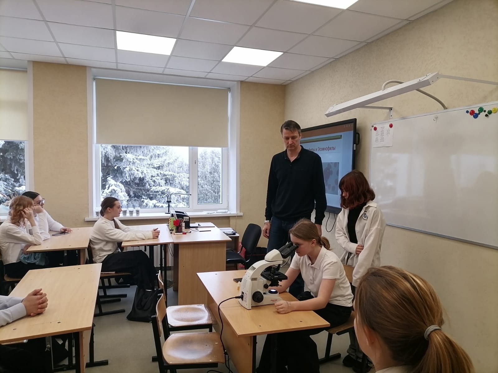 АГРОКЛАССНИКИ ИЗ РАМОНСКОГО ЛИЦЕЯ ИМ. Е.М. ОЛЬДЕНБУРГСКОЙ ИЗУЧИЛИ МОРФОЛОГИЮ И ФИЗИОЛОГИЮ ТКАНЕЙ ЖИВОТНЫХ