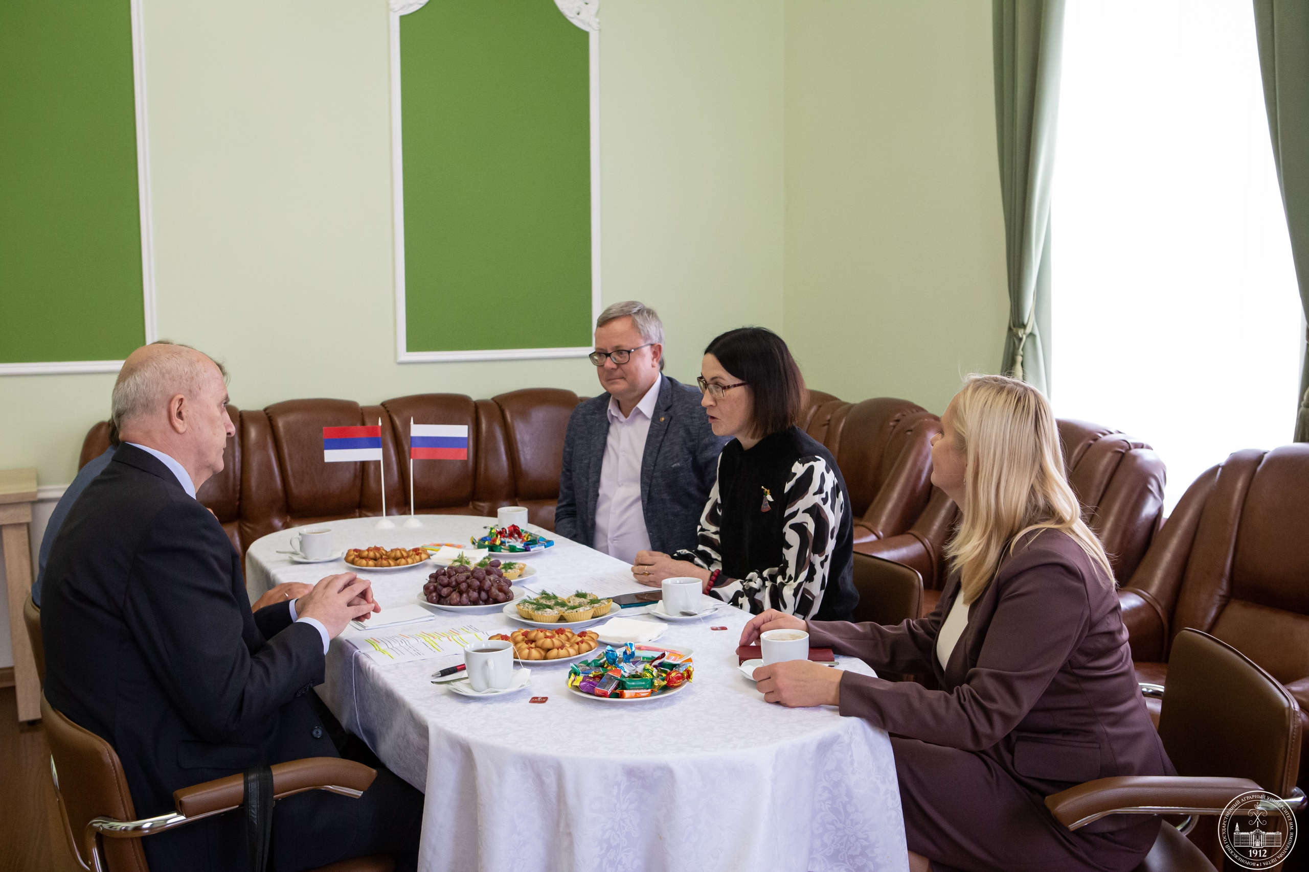 ВСТРЕЧА ВГАУ С ДЕЛЕГАЦИЕЙ УНИВЕРСИТЕТА ВОСТОЧНОГО САРАЕВО