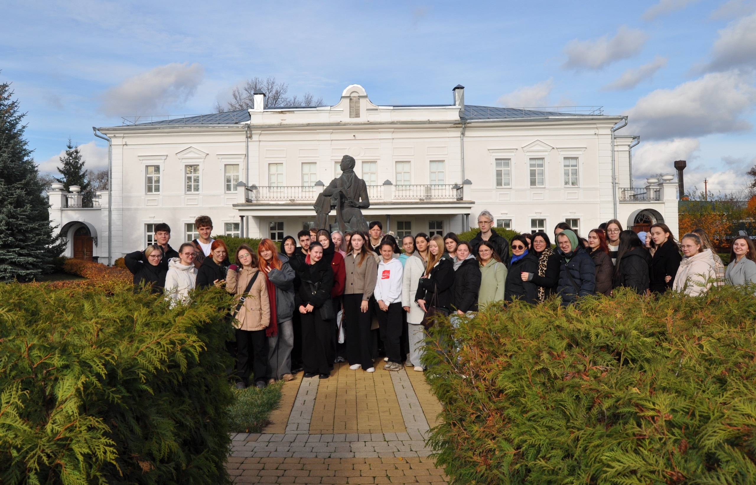 ЗК НА ЭКСКУРСИИ В УСАДЬБЕ ВЕНЕВИТИНОВЫХ