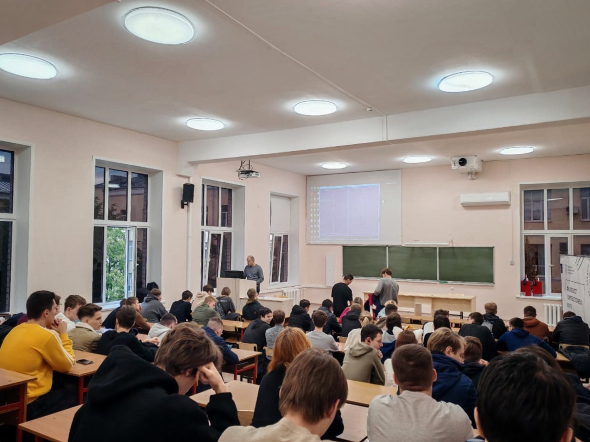 СТУДЕНТЫ ВГАУ ПРИНЯЛИ УЧАСТИЕ В ЧЕМПИОНАТЕ ЮГА И ПОВОЛЖЬЯ РОССИИ 2025 ПО ПРОГРАММИРОВАНИЮ INTERNATIONAL COLLEGIATE PROGRAMMING CONTEST