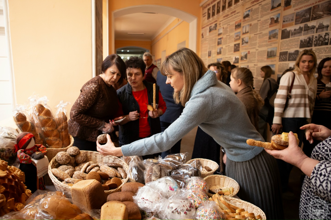 ТОРЖЕСТВЕННОЕ МЕРОПРИЯТИЕ КО ДНЮ ОСВОБОЖДЕНИЯ ВОРОНЕЖА И АКЦИЯ «БЛОКАДНЫЙ ХЛЕБ» ПРОШЛИ ВО ВГАУ