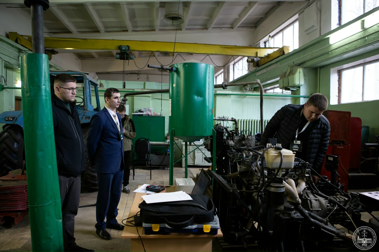 ПЕРВЫЙ ДЕНЬ ОЛИМПИАДЫ «Я – ПРОФЕССИОНАЛ»: МАГИСТРЫ АГРОИНЖЕНЕРИИ ПРОХОДЯТ ИСПЫТАНИЯ НА ПРОЧНОСТЬ