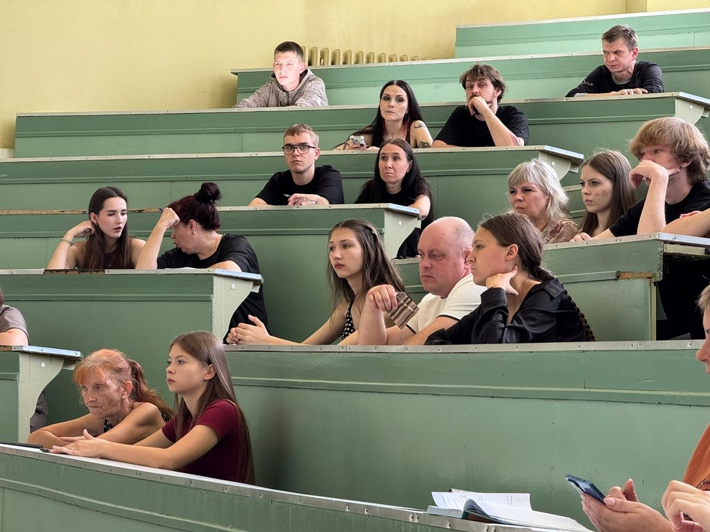 В ВОРОНЕЖСКОМ ГАУ ПРОДОЛЖАЕТСЯ СЕРИЯ ОРГАНИЗАЦИОННЫХ ВСТРЕЧ С АБИТУРИЕНТАМИ