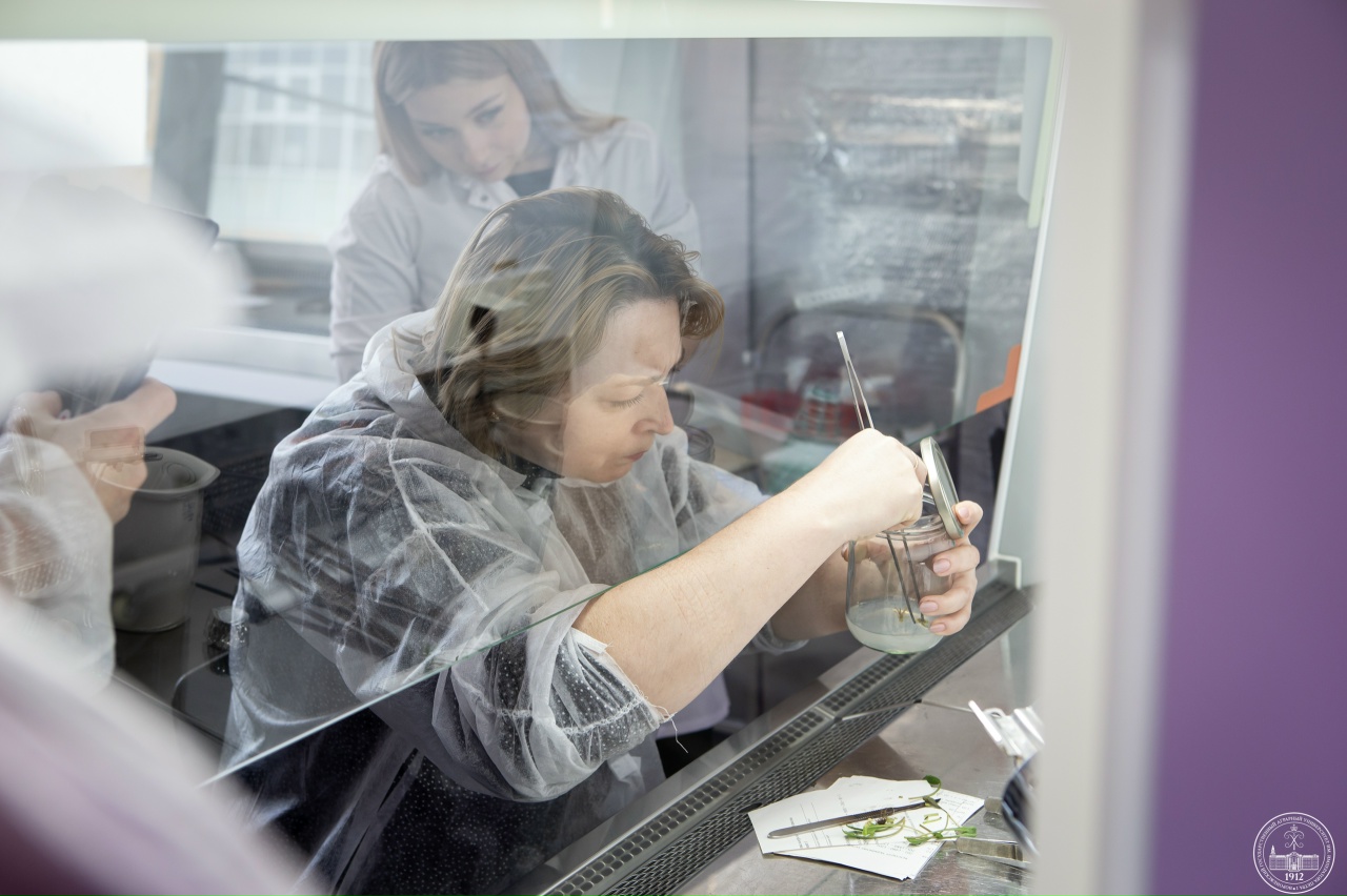 СТАРТОВАЛА ПРОГРАММА ПОВЫШЕНИЯ КВАЛИФИКАЦИИ ДЛЯ ПЕДАГОГОВ АГРОТЕХНОЛОГИЧЕСКИХ КЛАССОВ