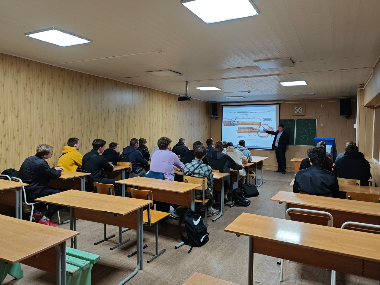 В ВГАУ СТАРТОВАЛО ОБУЧЕНИЕ СТУДЕНТОВ ПО РАБОЧЕЙ ПРОФЕССИИ «ЭЛЕКТРОМОНТАЖНИК ПО КАБЕЛЬНЫМ СЕТЯМ»