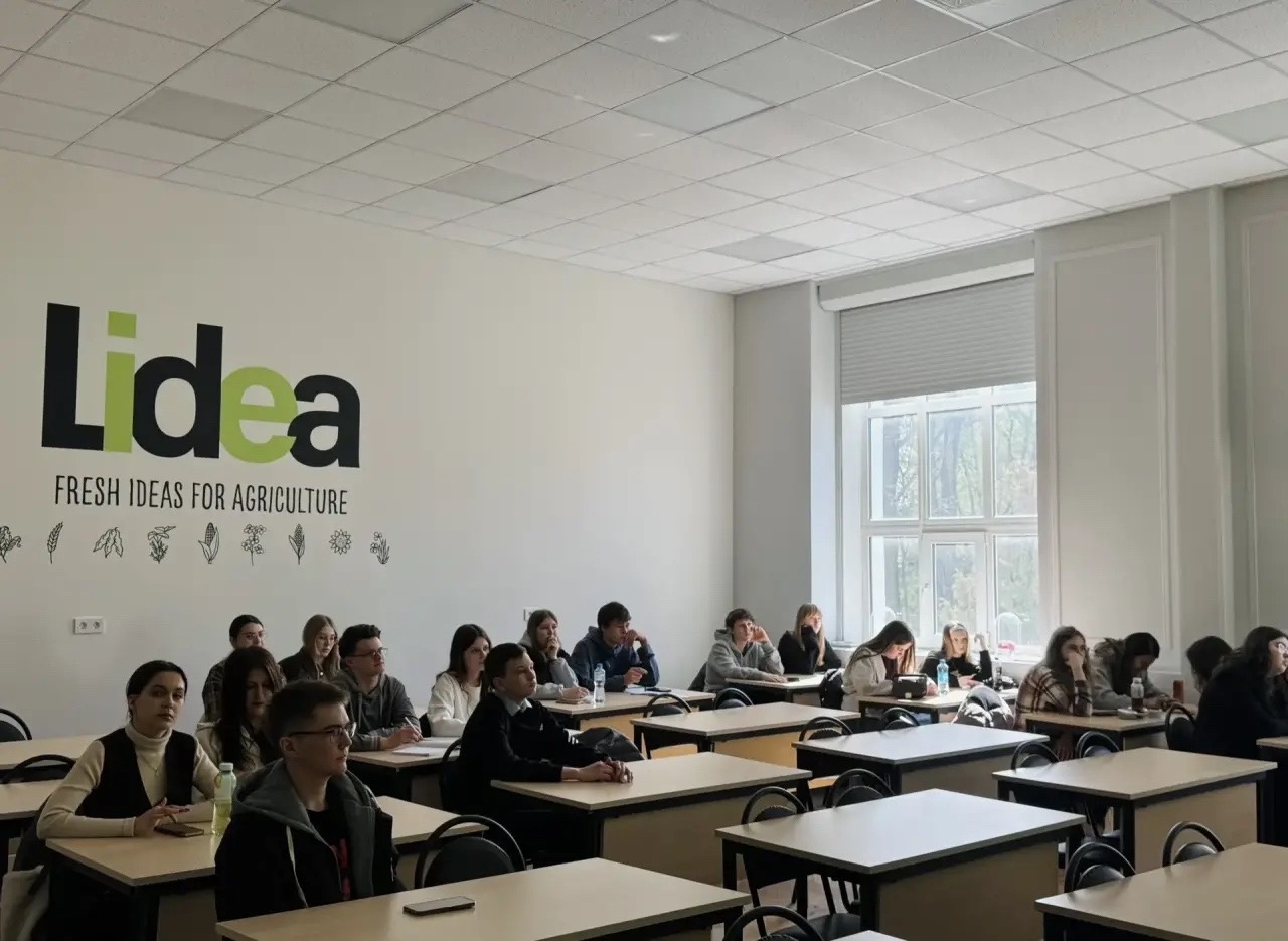 В ВОРОНЕЖСКОМ ГАУ СОСТОЯЛИСЬ ПРАКТИЧЕСКИЕ ЗАНЯТИЯ ДЛЯ УЧАЩИХСЯ 10-11 АГРОТЕХНОЛОГИЧЕСКИХ КЛАССОВ ВОРОНЕЖСКОЙ ОБЛАСТИ