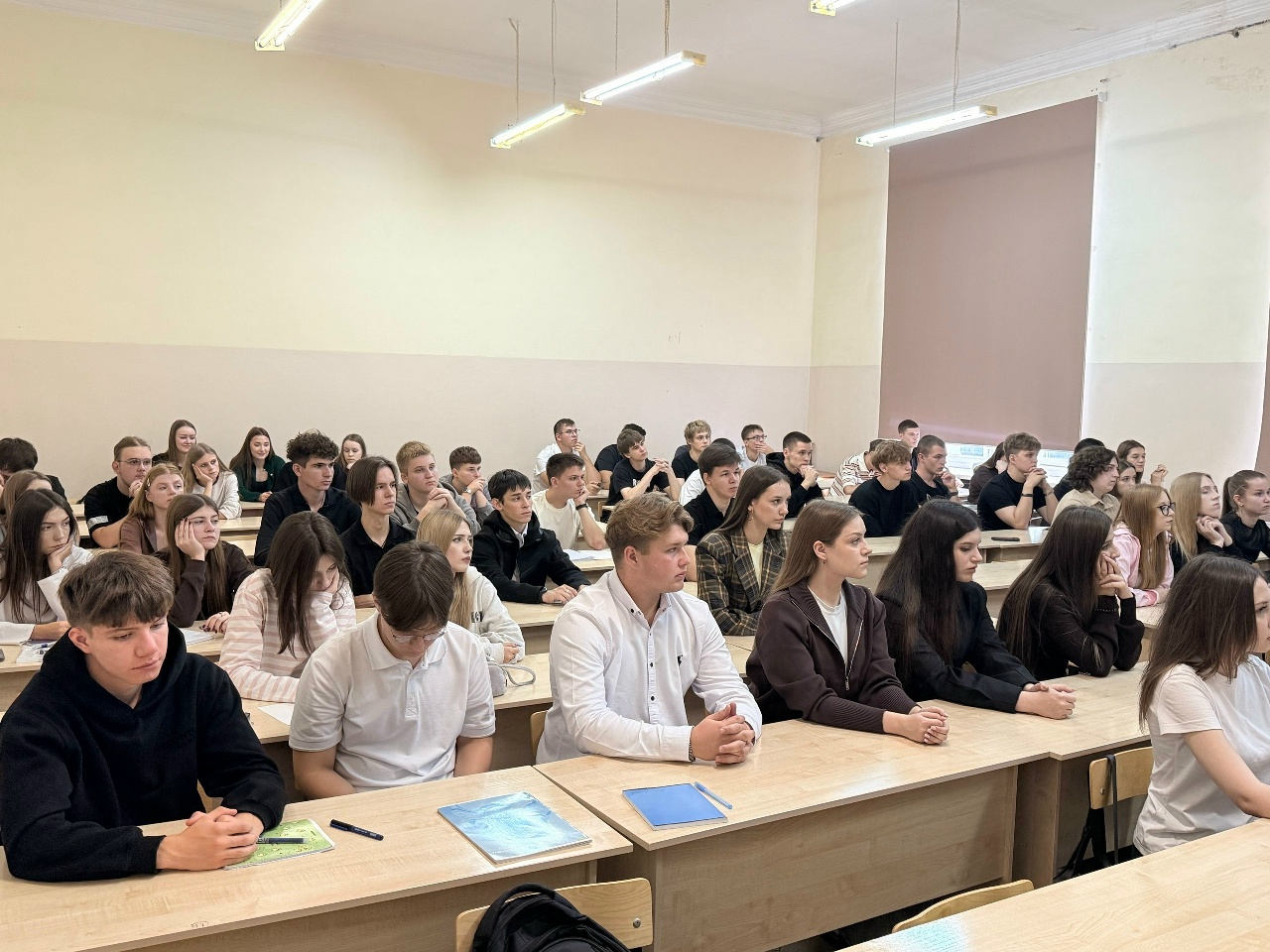ПРОФИЛАКТИЧЕСКАЯ ВСТРЕЧА СТУДЕНТОВ С ПРЕДСТАВИТЕЛЯМИ ПРАВООХРАНИТЕЛЬНЫХ ОРГАНОВ